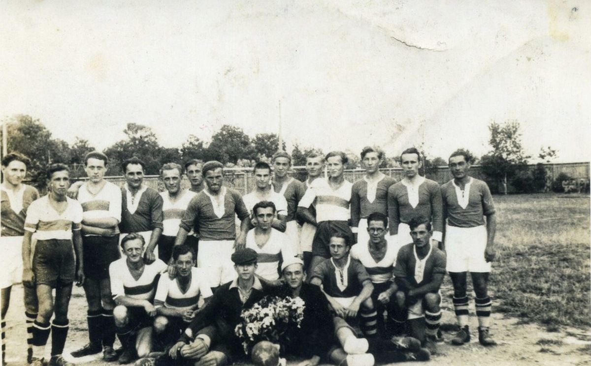 Спортивний клуб Стрілець в Коломиї. 1938