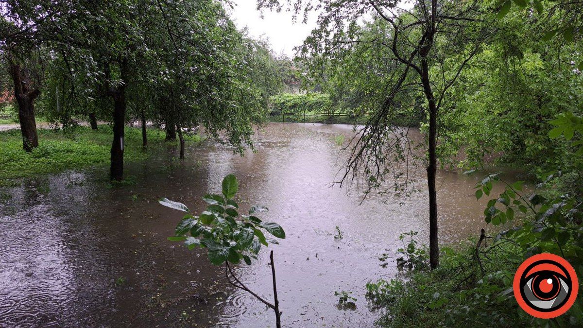 Воскресінці зараз: внаслідок негоди є підтоплення 3