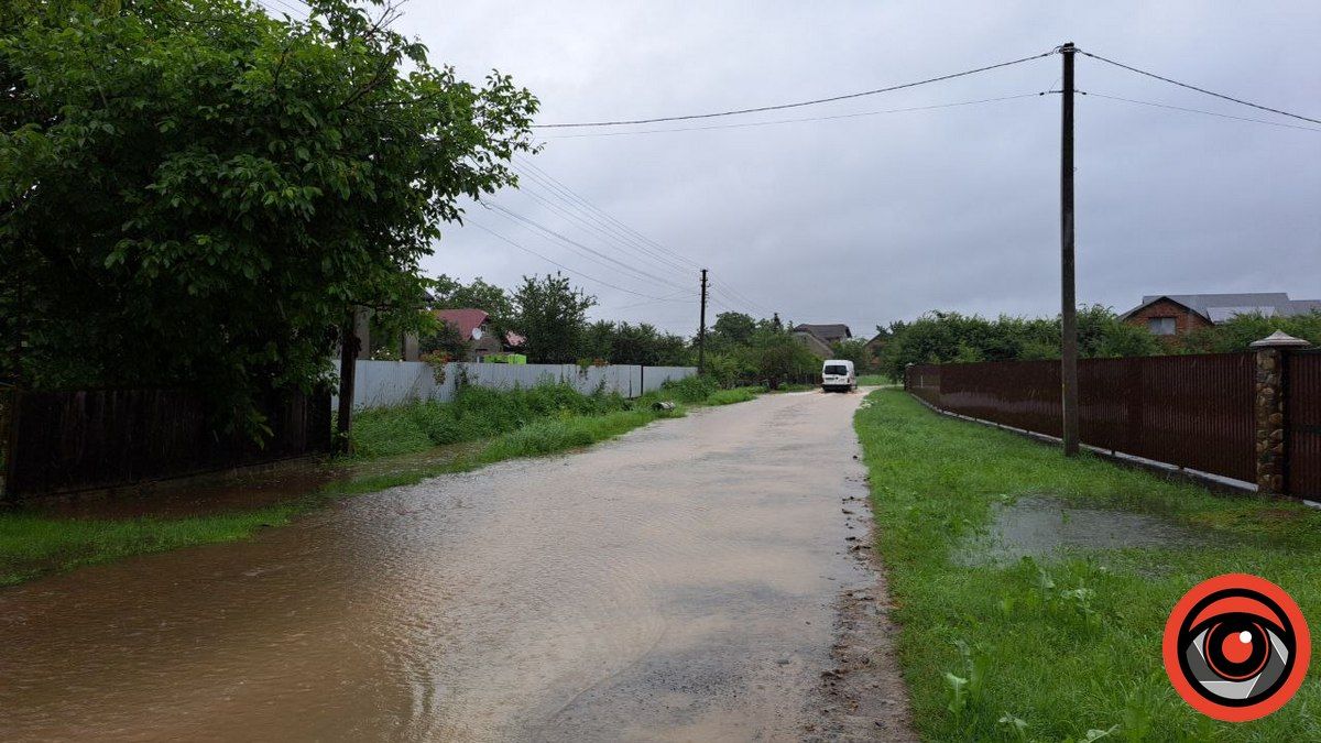 Воскресінці зараз: внаслідок негоди є підтоплення 2