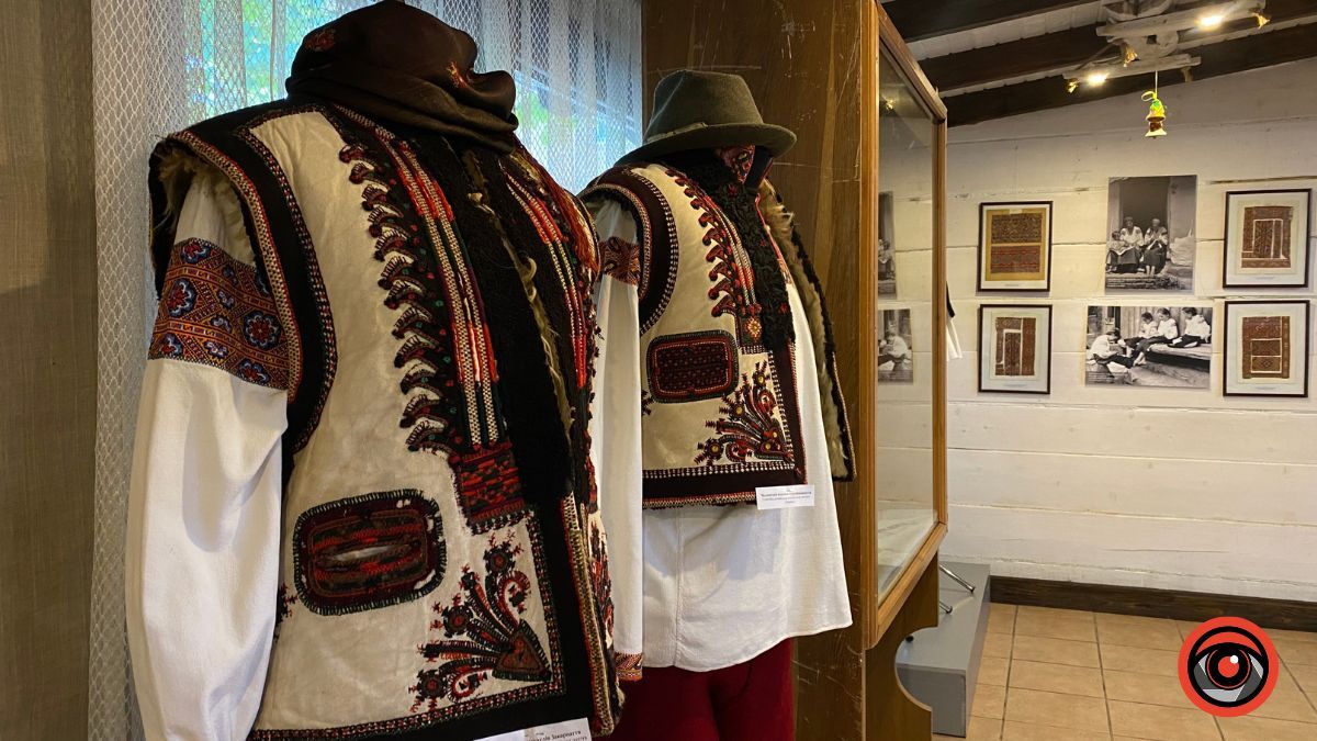 "А я свою вишиванку д'серцю пригортаю": у Коломиї відкрилася нова виставка 5