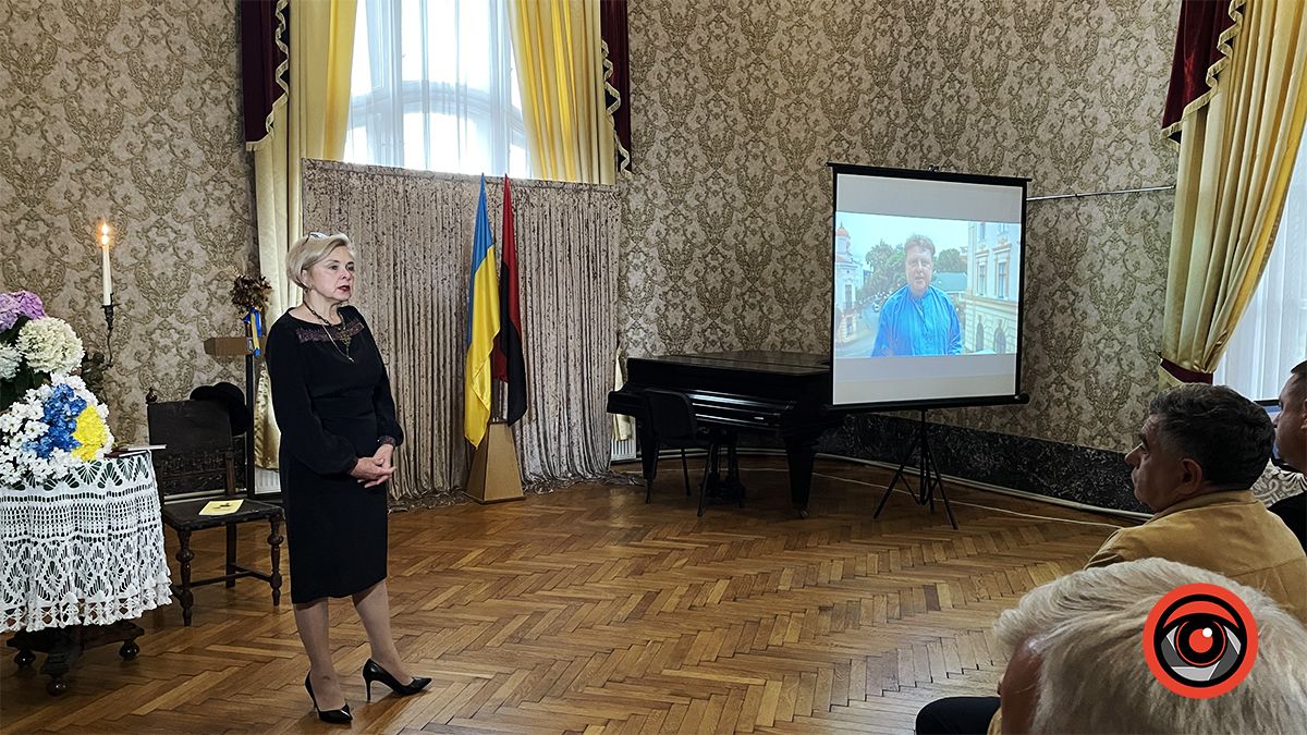 Він вмів задумливо любити Коломию: згадаємо Василя Нагірного 6