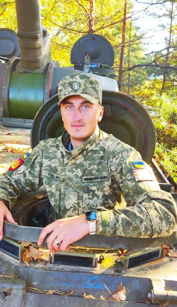 До Городенківської громади назавжди повернувся Захисник Роман Дубина 2