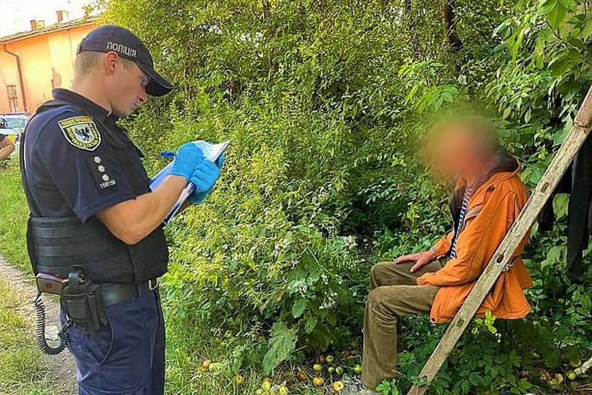 Пиятика у покинутому домі на Прикарпатті закінчилась різаниною 1