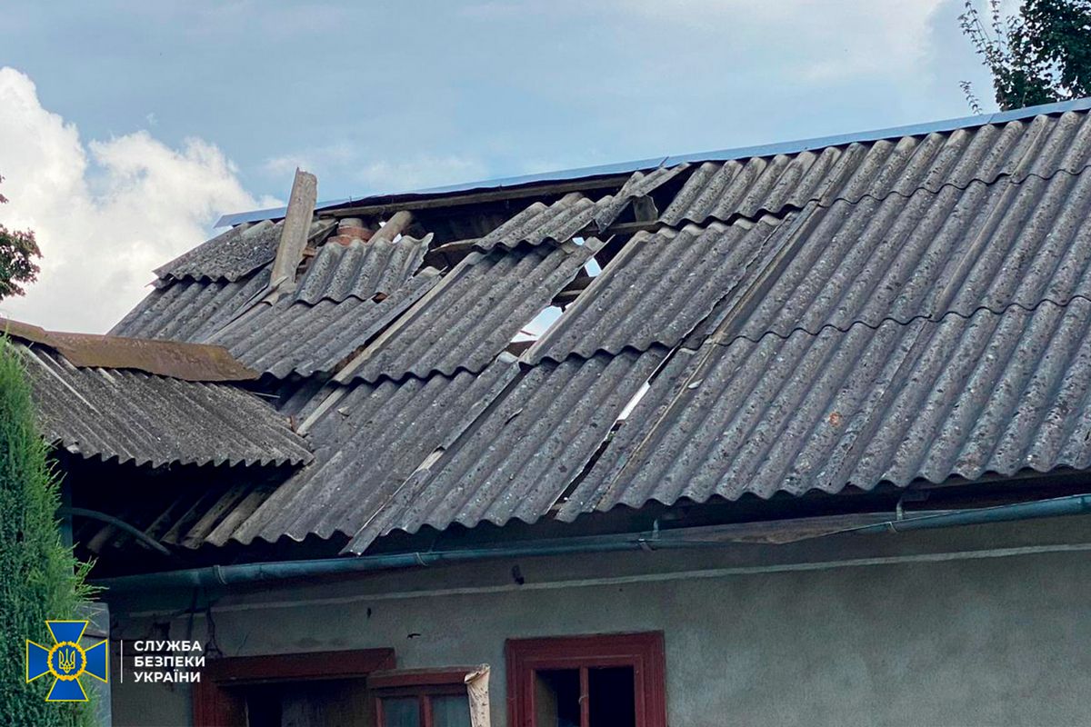 СБУ розслідує обставини ракетного обстрілу будинку на Коломийщині 2