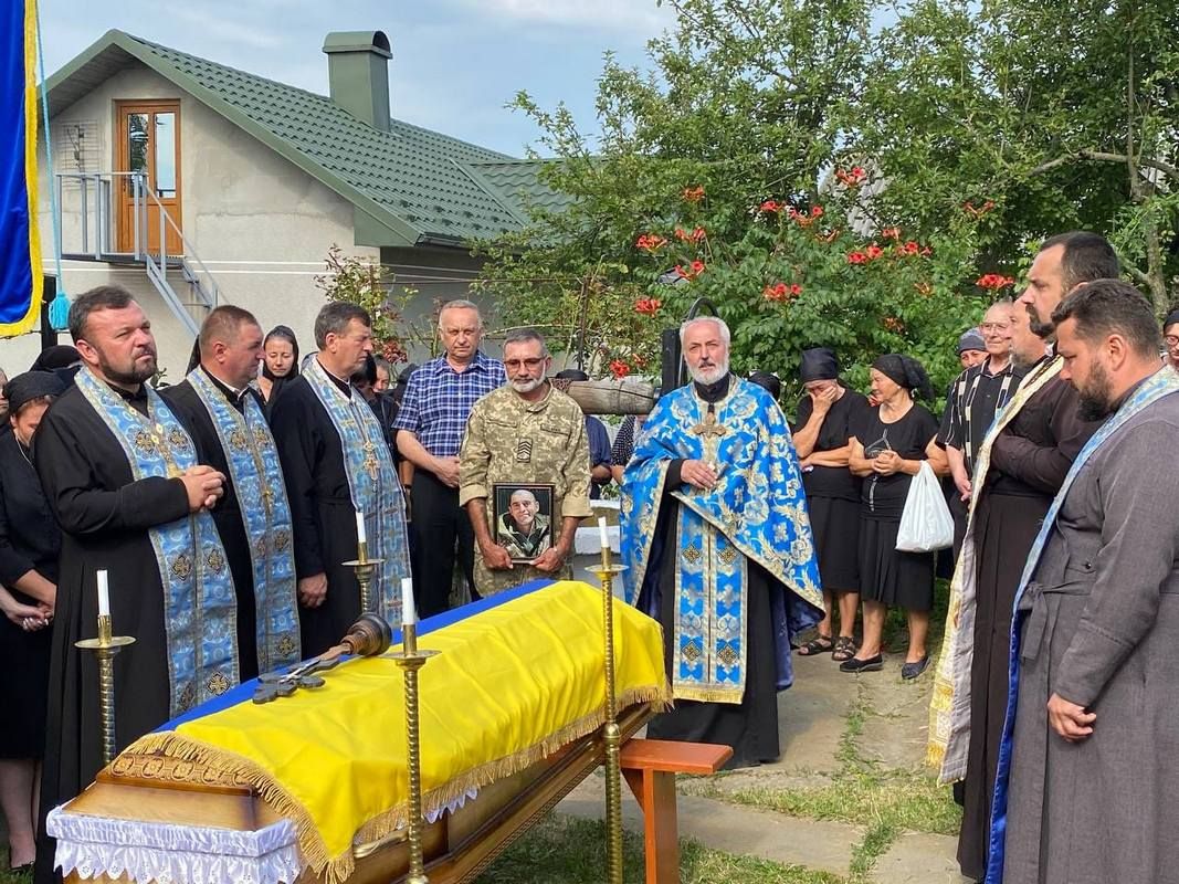 Городенківщина попрощалася з Героєм Василем Снігірьовим 3