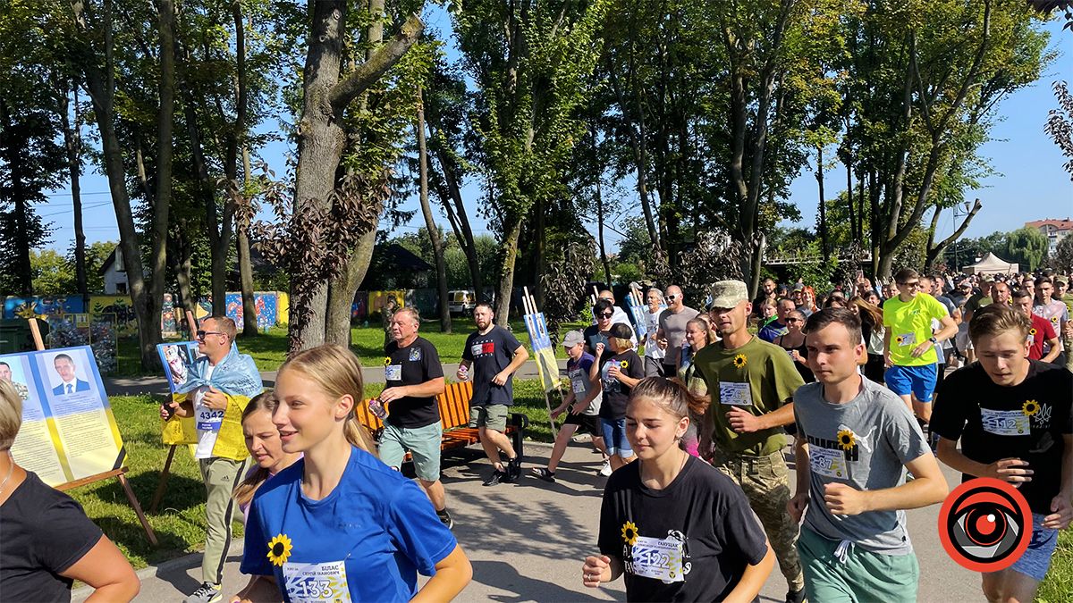 У Коломиї бігли за загиблих Героїв | Фоторепортаж 10