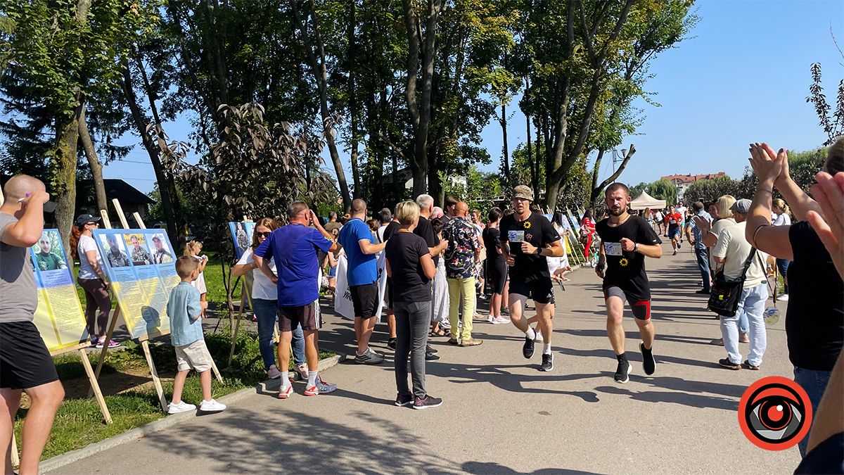 У Коломиї бігли за загиблих Героїв | Фоторепортаж 18