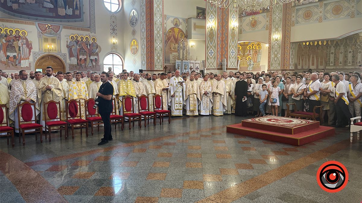 У Коломиї висвятили владику-номінанта Петра Голінея, літургію очолив Блаженніший Святослав 20