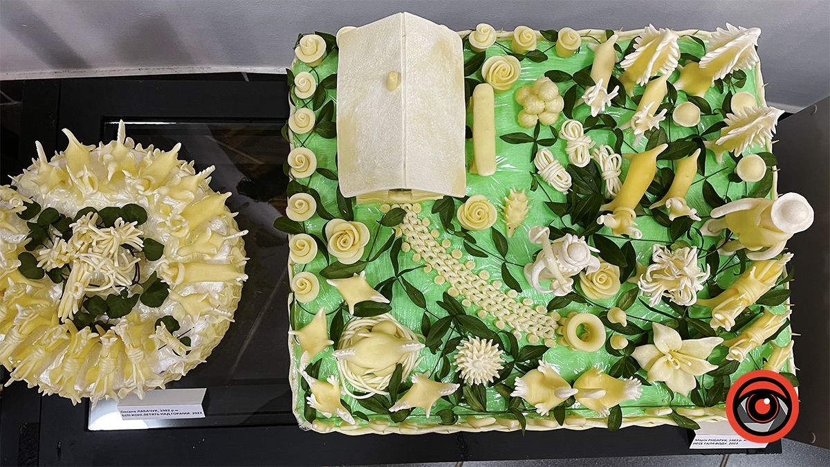 У Коломиї дивились, куштували виготовляли сирних коників 11