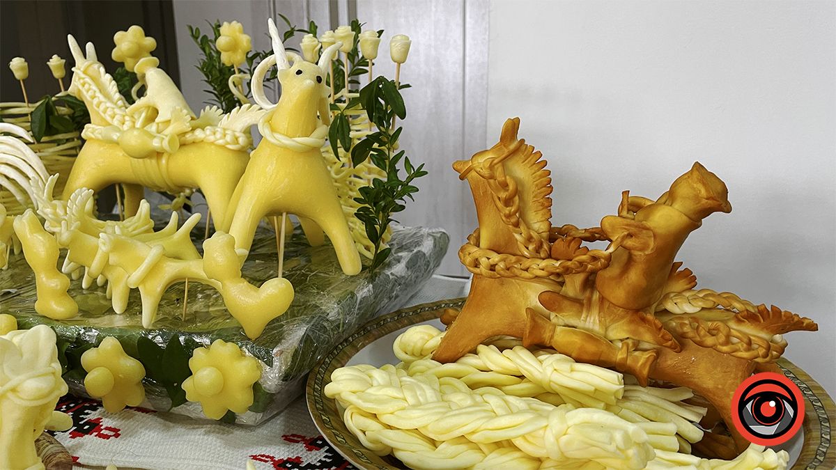 У Коломиї дивились, куштували виготовляли сирних коників