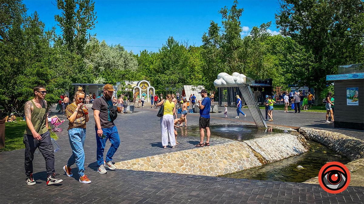 Харкову 369: фоторепортаж з міста незламних 12