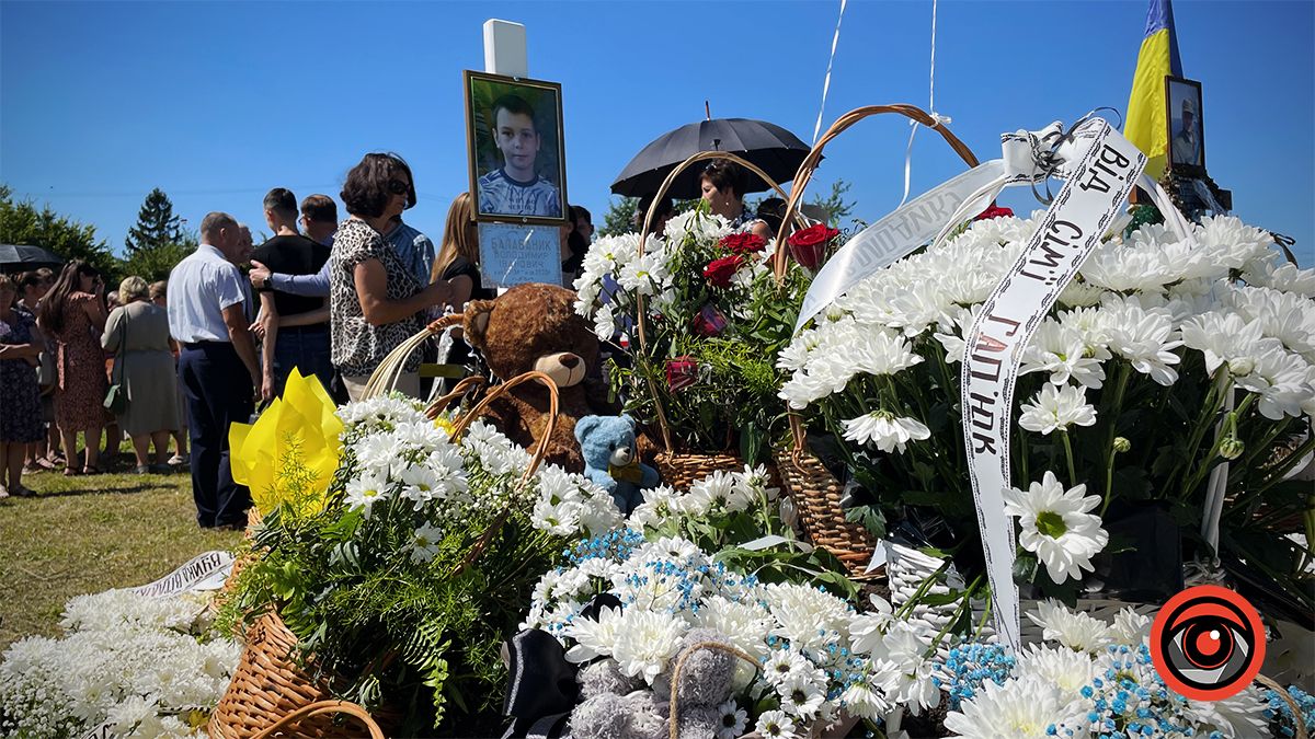 14 серпня Коломийщина прощалася з маленьким Володею Балабаником, який загинув внаслідок ракетної атаки