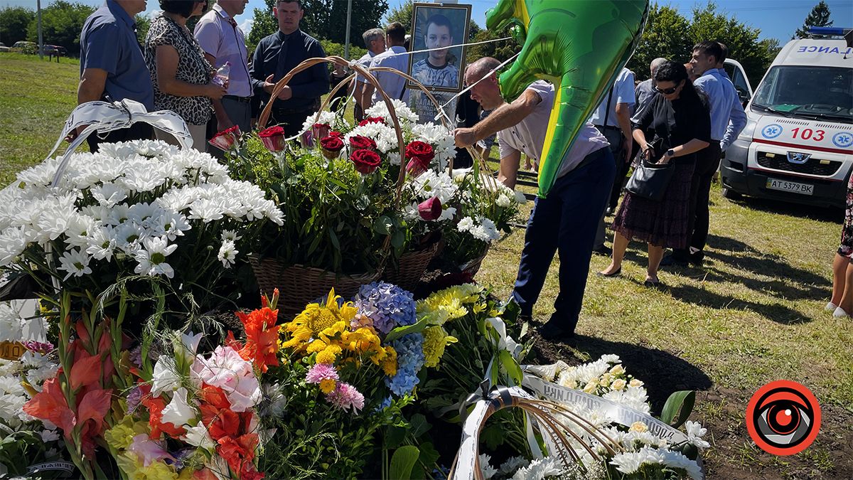 14 серпня Коломийщина прощалася з маленьким Володею Балабаником, який загинув внаслідок ракетної атаки 5