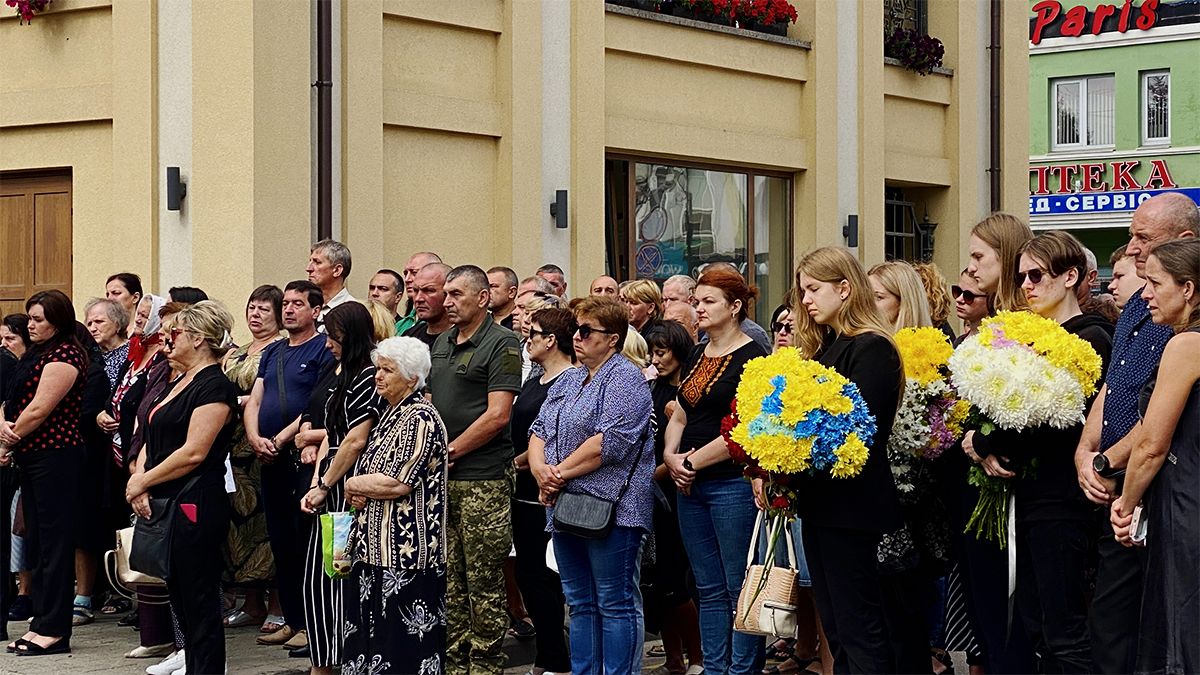 Коломийська громада прощалася із загиблим Ігорем Суботяком 5