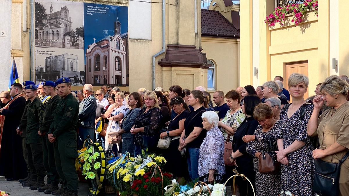 Коломийська громада прощалася із загиблим воїном Андрієм Чернецьким 2