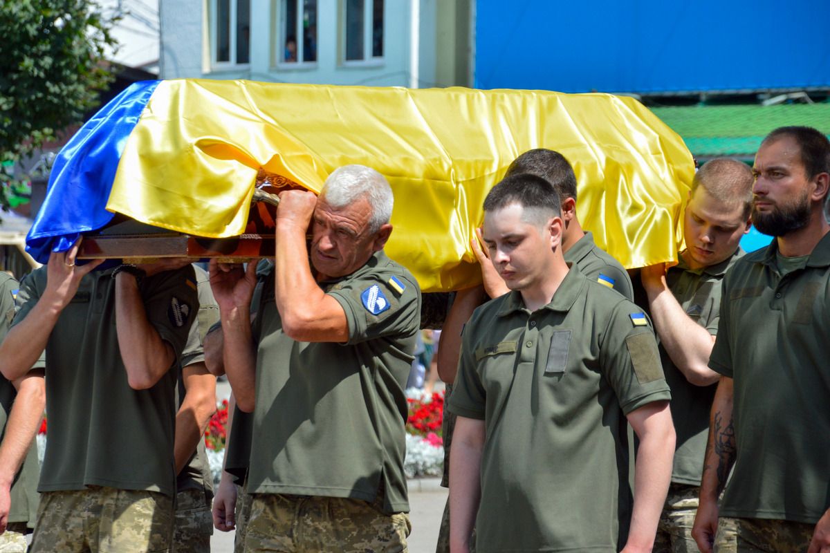 1 серпня Коломия зустрічала загиблого воїна Назарія Христана 21