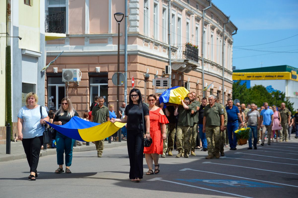 1 серпня Коломия зустрічала загиблого воїна Назарія Христана 14