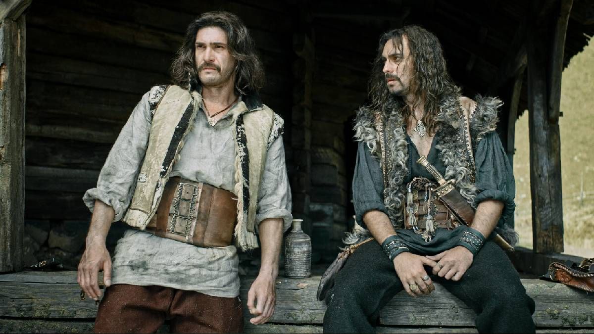 Чим здивує фільм "Довбуш" 1