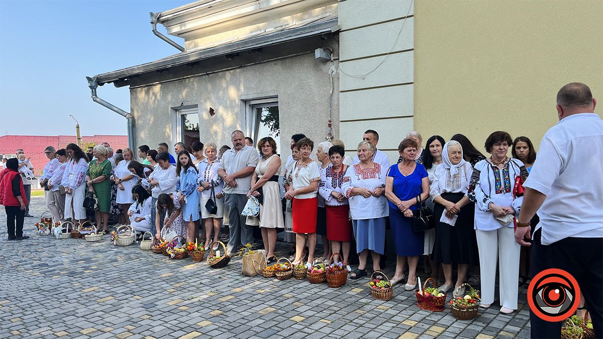 Освячення кошиків на подвір’ї Собору Святого Архистратига Михаїла | Фоторепортаж 2