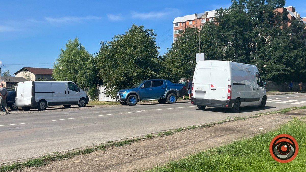 У Коломиї на вулиці Мазепи трапилась ДТП 1