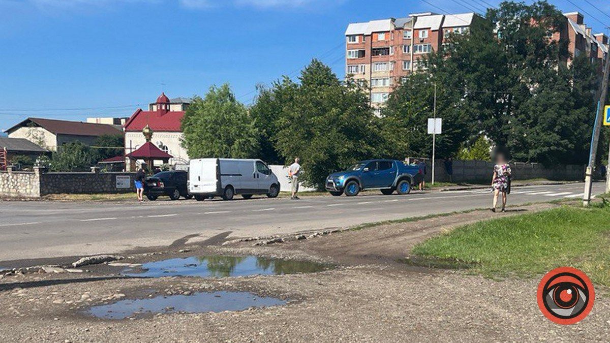 У Коломиї на вулиці Мазепи трапилась ДТП