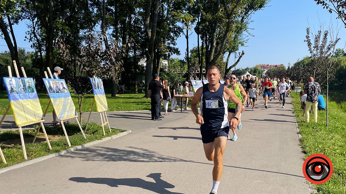 У Коломиї бігли за загиблих Героїв | Фоторепортаж 1