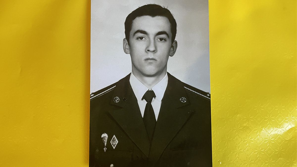 Незабуті: перший з Небесної Гвардії Коломийщини Тарас Сенюк 12