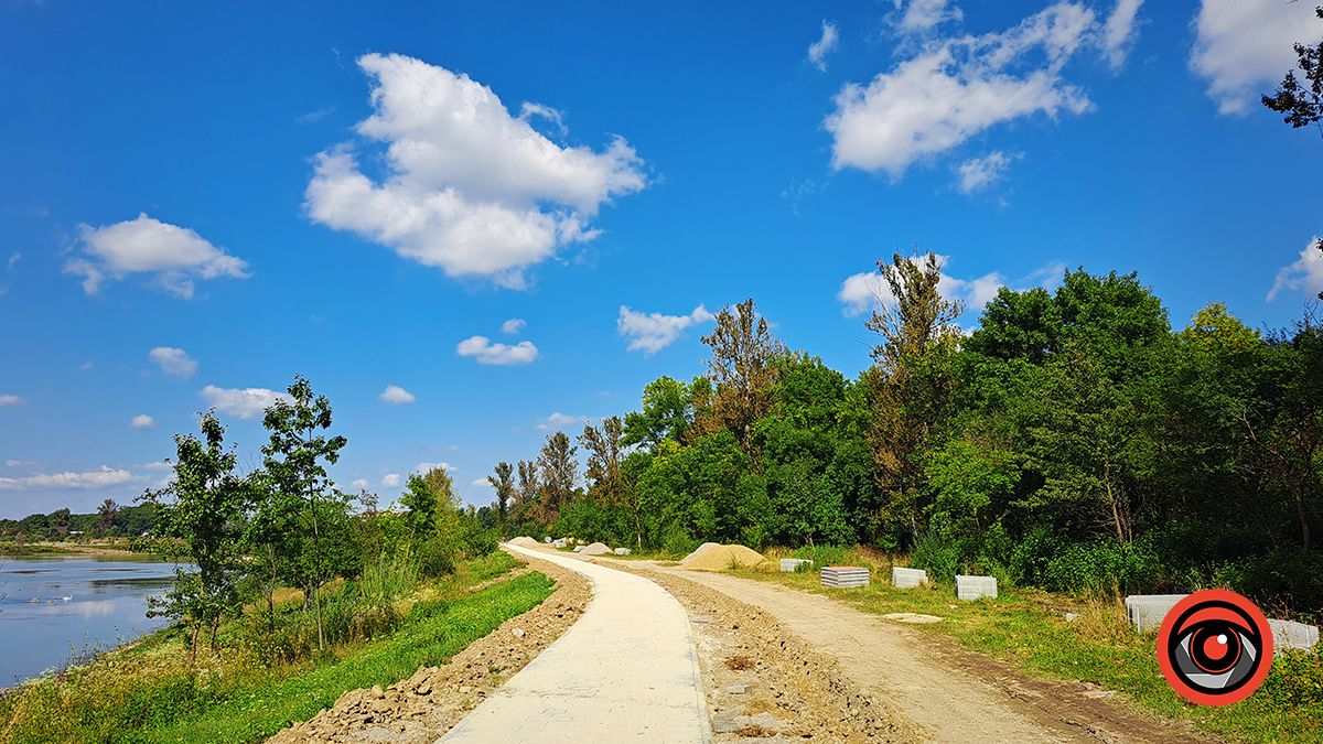 На Шевченківському озері роблять окремі доріжки для пішоходів та велосипедистів 3