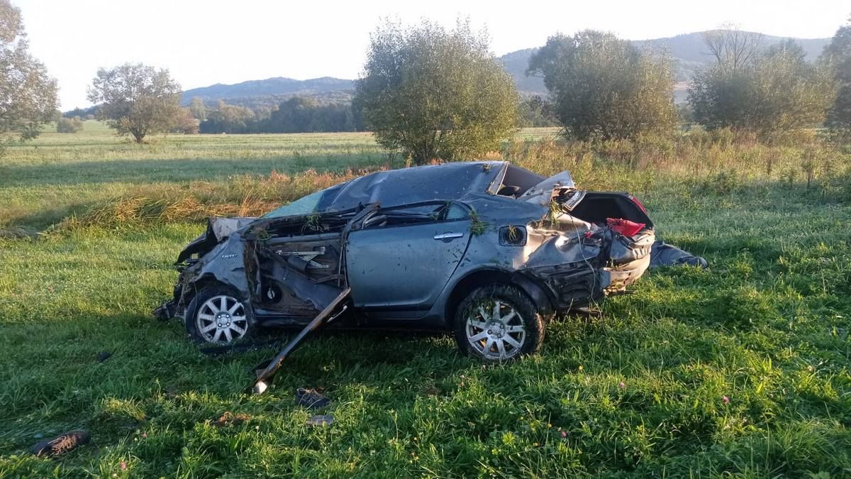 Біля селища Яблунів у ДТП загинув 20-річний водій
