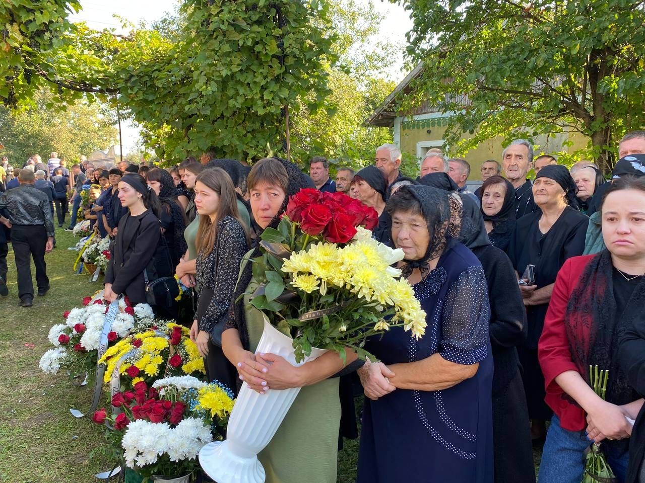 Городенківщина провела в останню дорогу Героя Івана Бундзяка 5