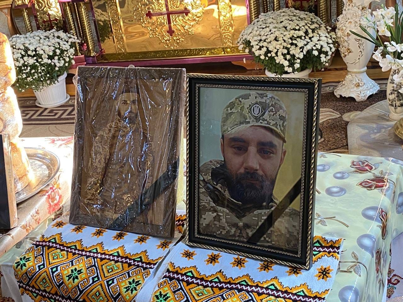 Городенківщина провела в останню дорогу Героя Івана Бундзяка 8