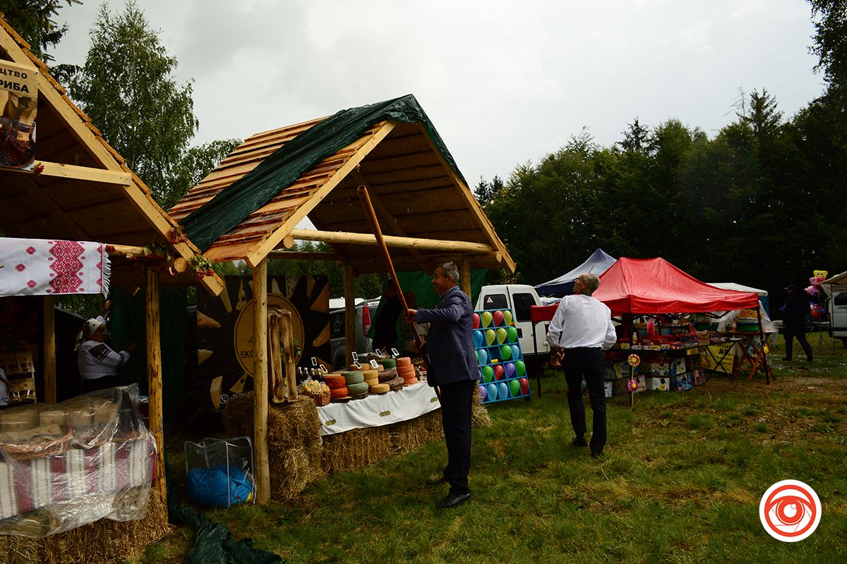 Ремесло, давні традиції та свіжий сир. Саме так запам'ятається відвідувачам фестиваль на Косівщині 6