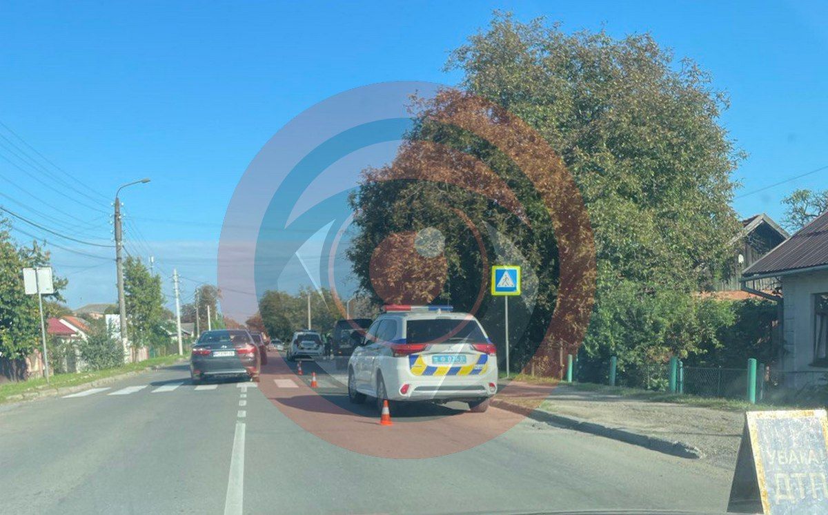 Не дотримався дистанції: деталі вчорашньої ДТП на вул. Мазепи у Коломиї