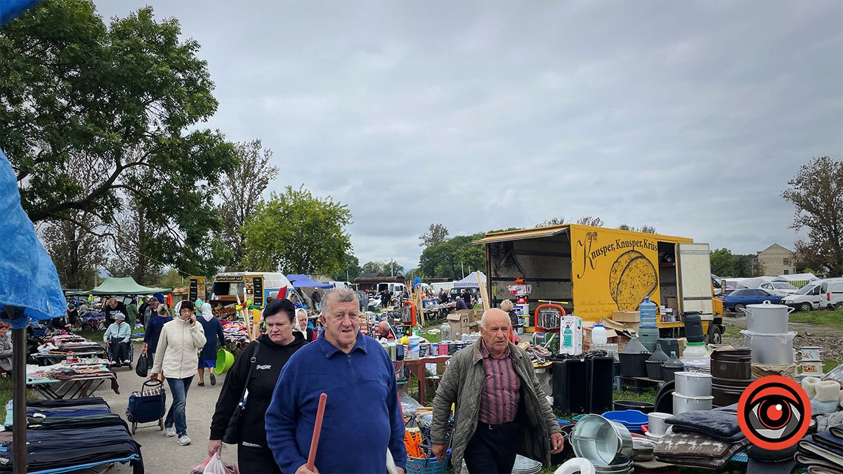 Базарний день: фоторепортаж Торговиці у Коломиї 12