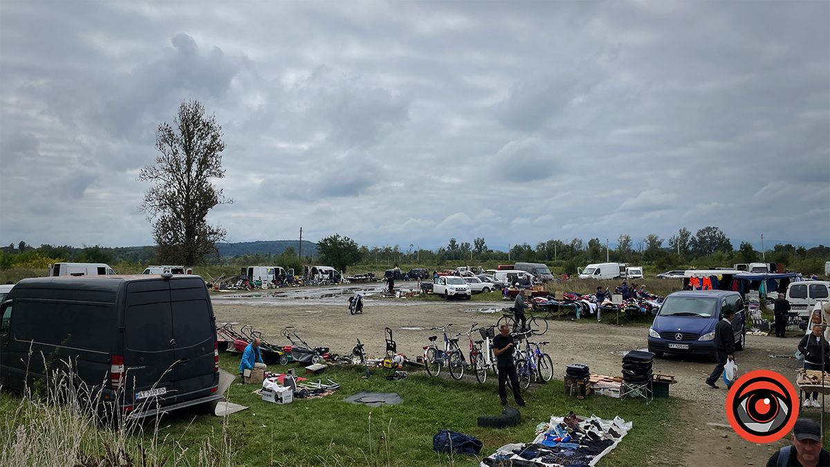 Базарний день: фоторепортаж Торговиці у Коломиї 20