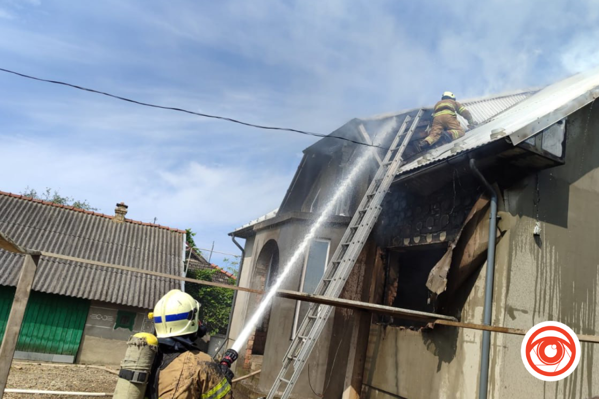 У Замулинцях палав житловий будинок 1