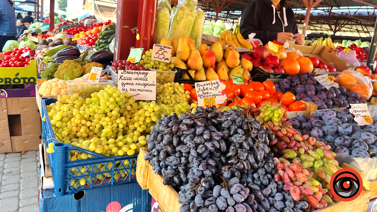 Овочі та фрукти у Коломиї: ціни на ринку 1