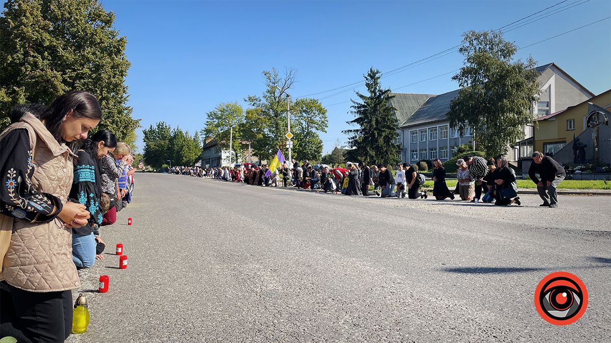 До рідного дому на Коломийщині назавжди повернувся Герой Олександр Козюк 2