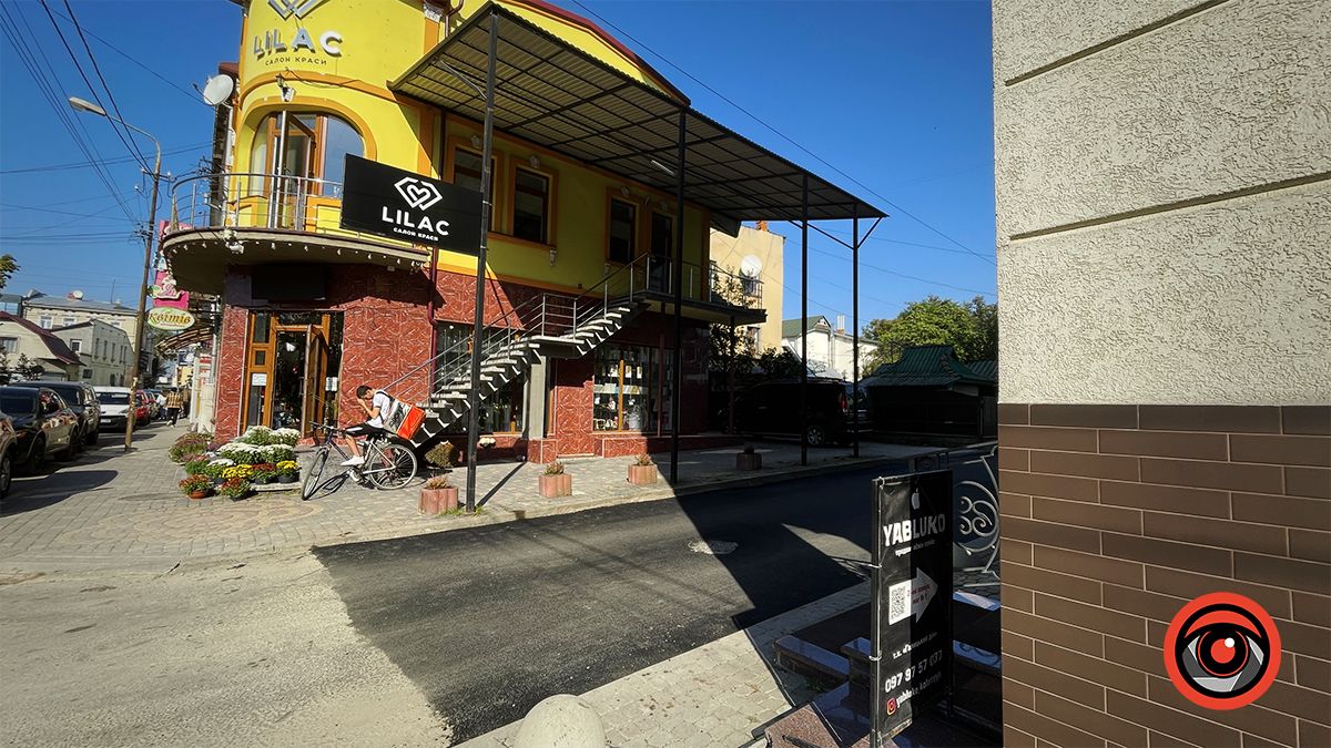 У центрі Коломиї заасфальтували провулок 1