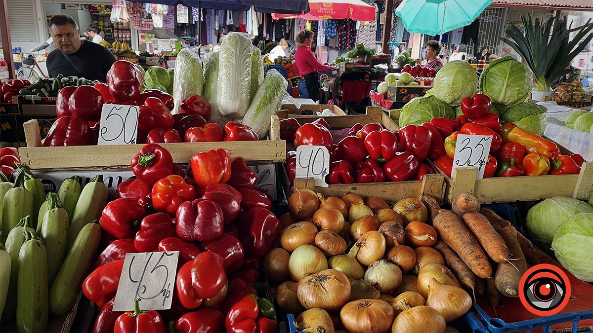 Які ціни на овочі та фрукти на базарі Коломиї у вересні? 4