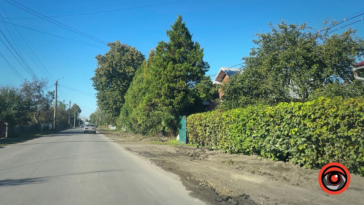 На вул. Петлюри у Коломиї почали робити тротуари за майже 3 млн грн 3