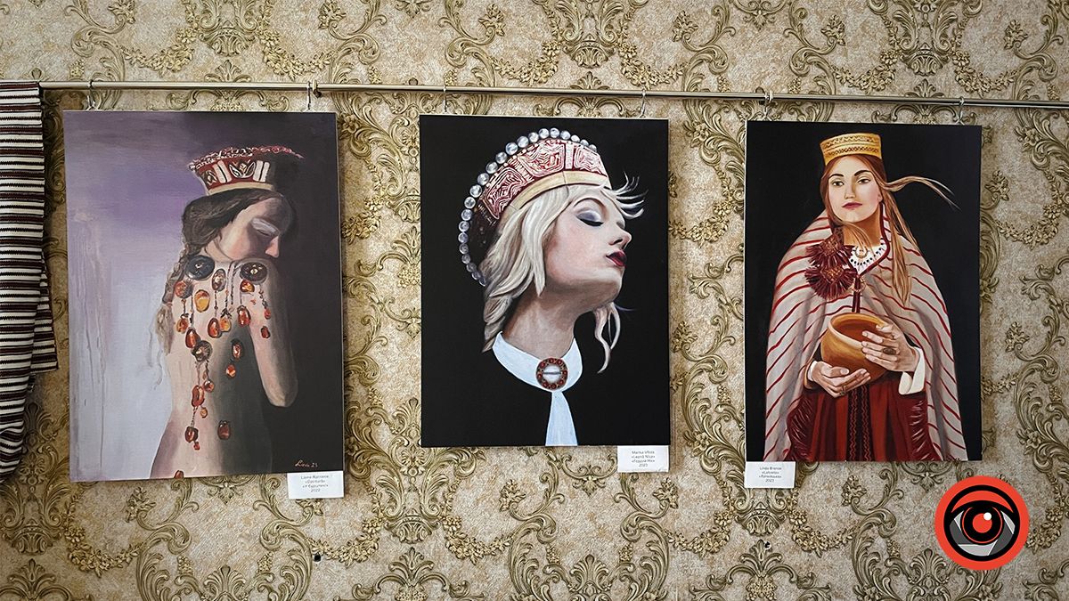 Виставка "Українці. Латиші. Любов. Мир" у Коломиї 7