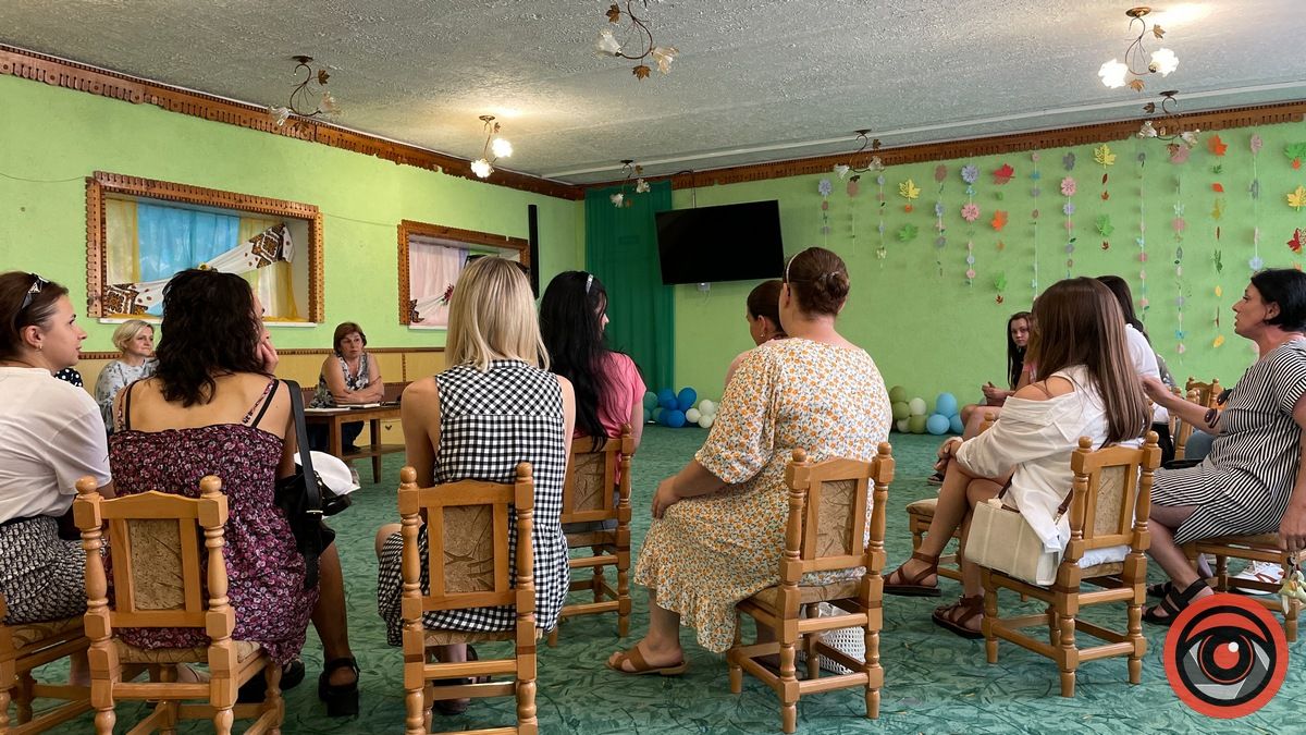 Конфлікт у садочку №21 в Коломиї: батьківський комітет обурений ставленням директорки, через яку звільняються вихователі 1