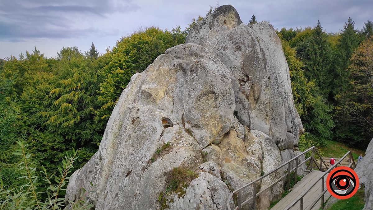 Мандруємо разом: фотоекскурсія до унікальної львівської фортеці Тустань 10