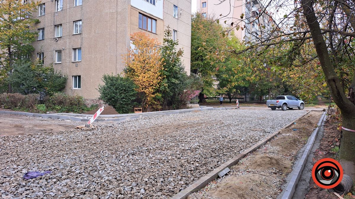 В мікрорайоні Богуна відновили ремонтні роботи 4