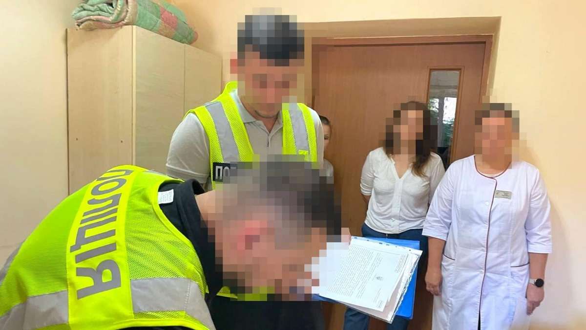 Шахрай з Прикарпаття збирав гроші на лікування дитини, яка вже померла від важкої хвороби 1