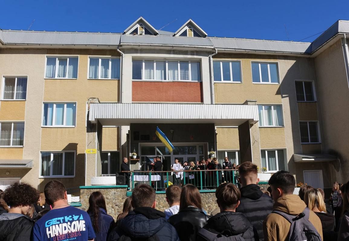 У Коломиї відкрили меморіальні дошки Юрію Данильцю, Олександру Негричу та Сергію Нікандрову 6