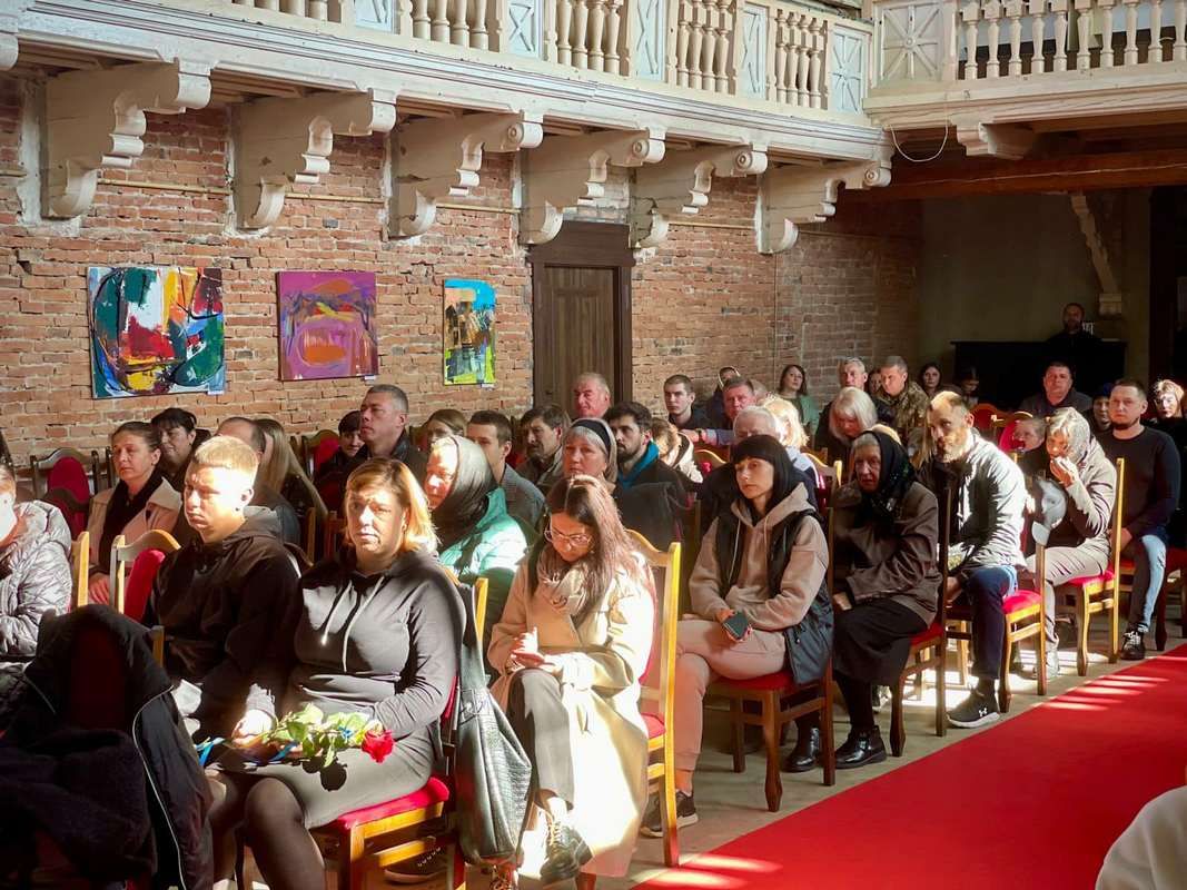 Рідним загиблих воїнів з Коломийщини вручили посмертні нагороди Героїв 1