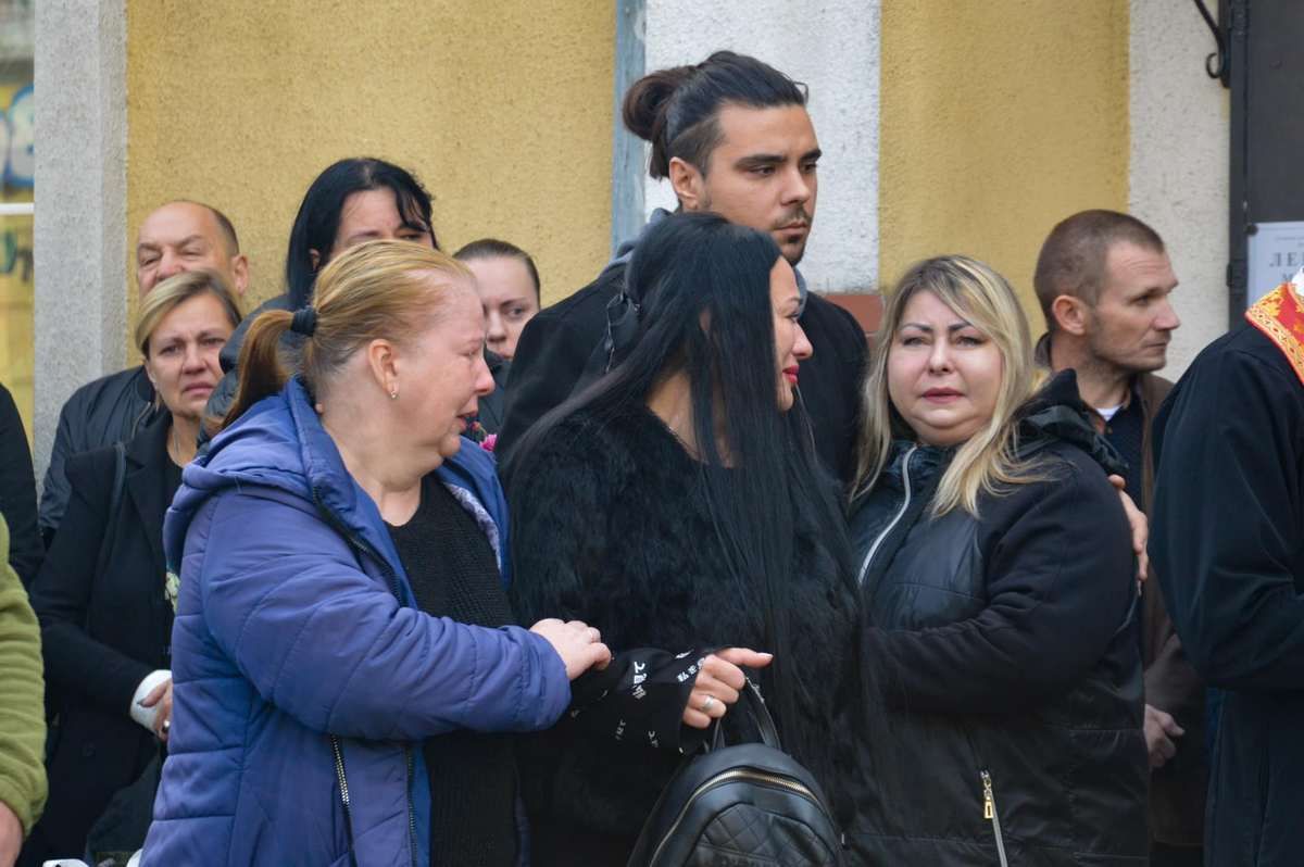 Коломия попрощалася із Героєм Олександром Рощуком 3