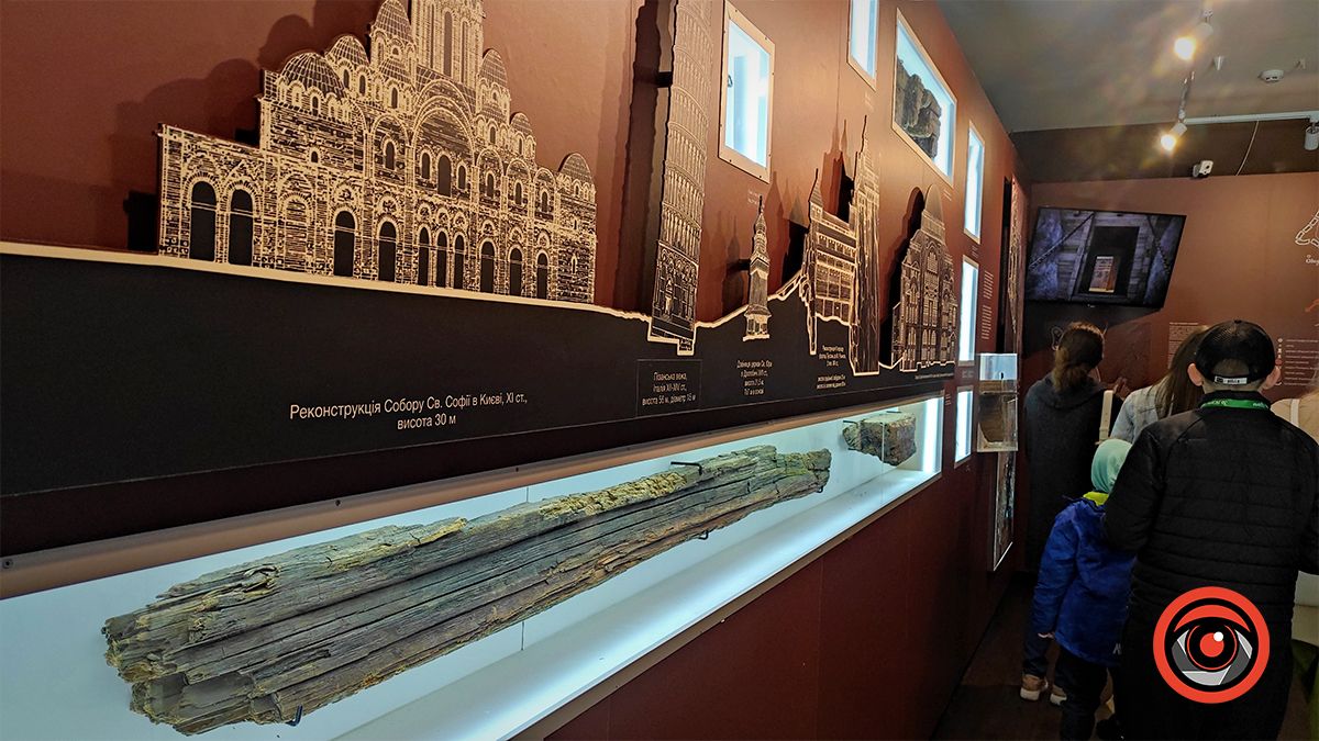 Мандруємо разом: фотоекскурсія до унікальної львівської фортеці Тустань 41